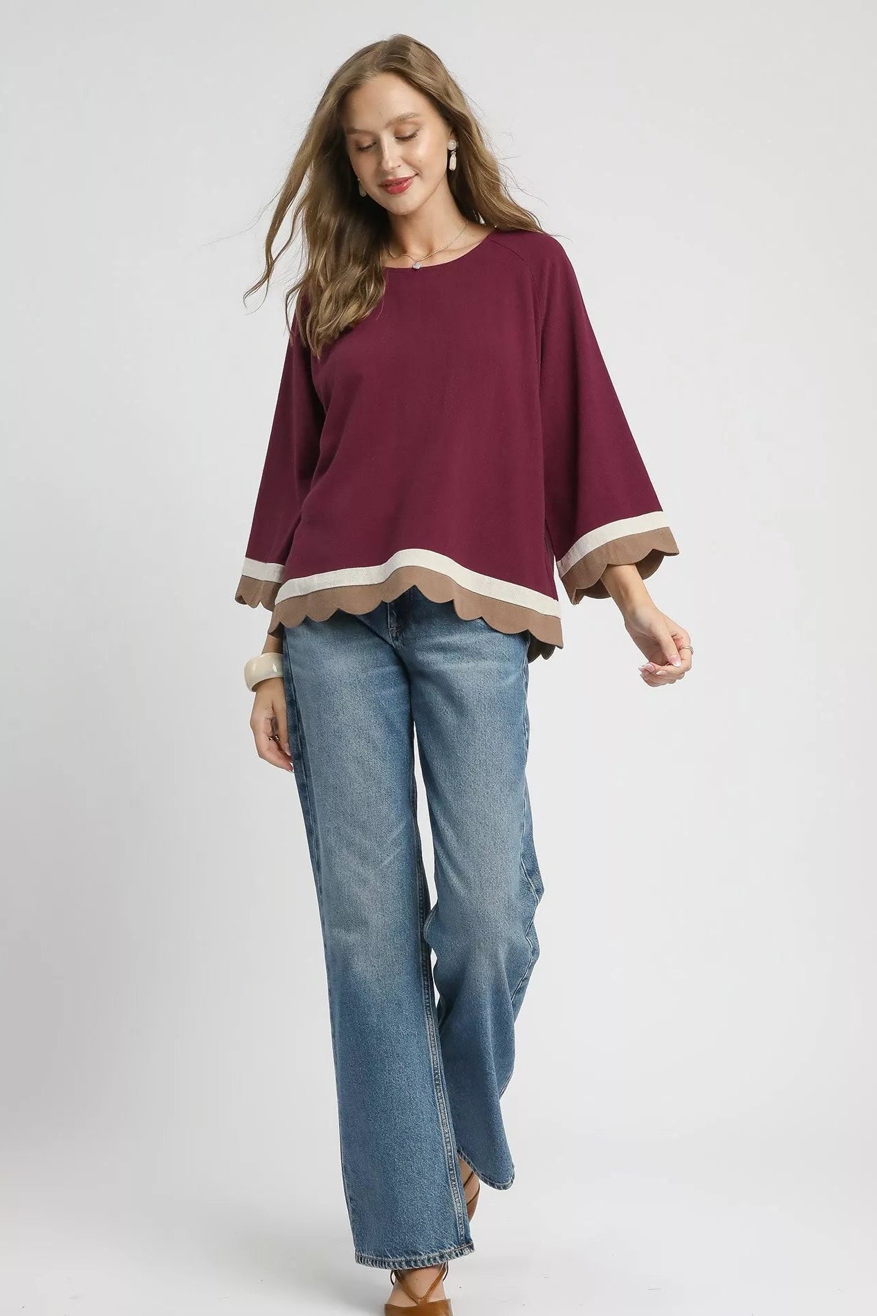 Women Casual Top Umgee Scalloped Hem Colorblock Top – Soft Linen Blend casual outfit boutique fashion - BespokeX Wear