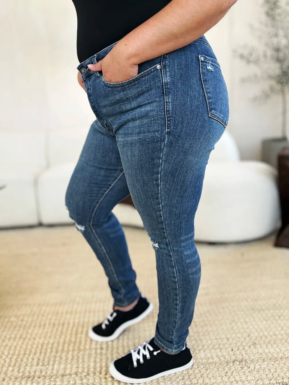 Women Jeans Mid - Rise Distressed Slim Jeans – Dark Wash | Judy Blue casual outfit boutique fashion - BespokeX Wear