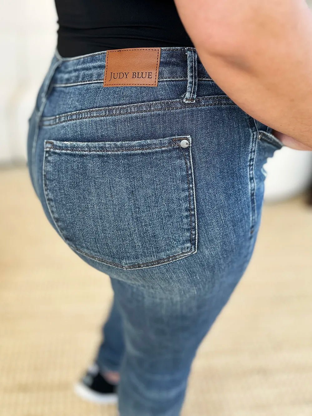 Women Jeans Mid - Rise Distressed Slim Jeans – Dark Wash | Judy Blue casual outfit boutique fashion - BespokeX Wear