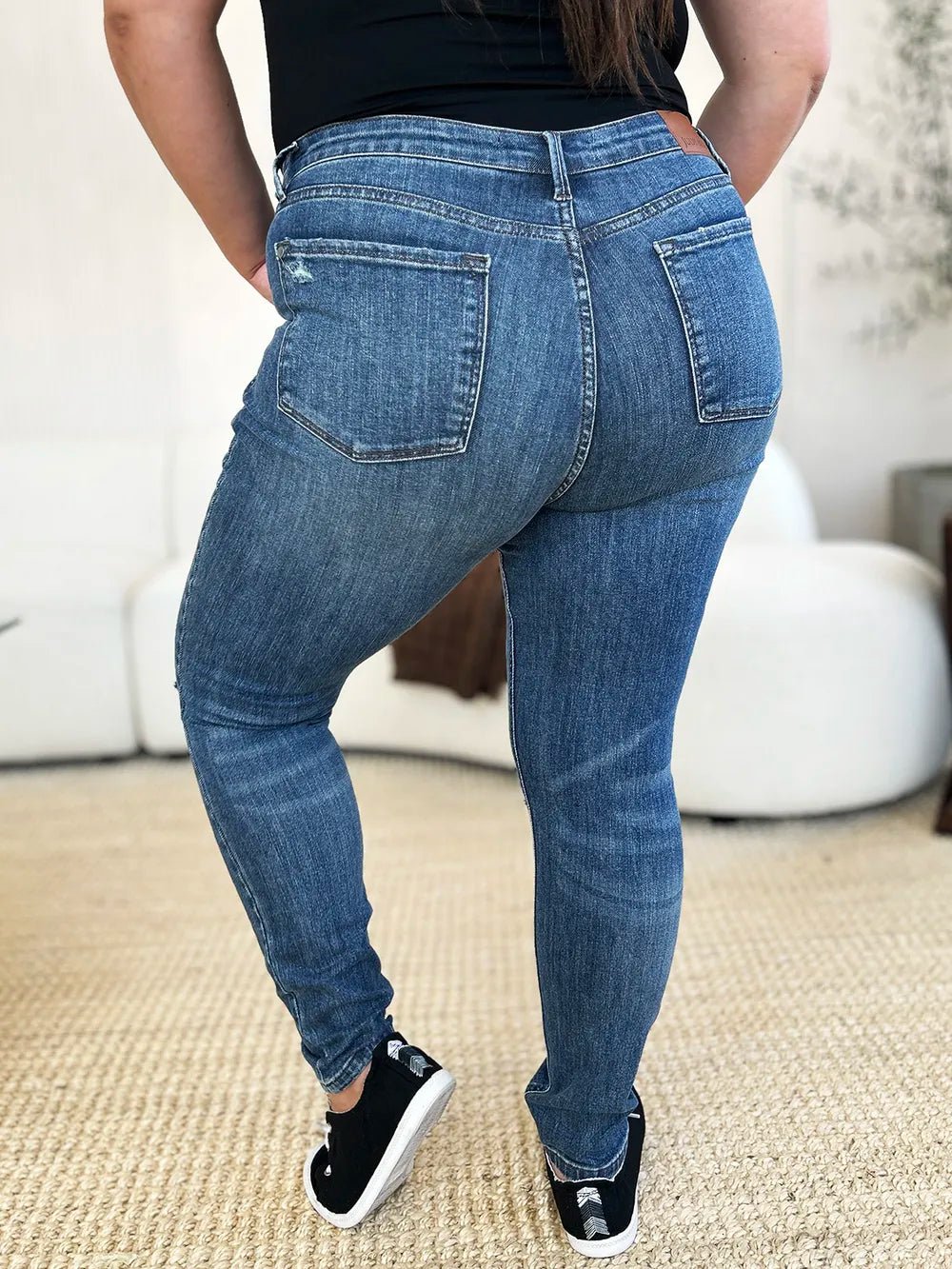 Women Jeans Mid - Rise Distressed Slim Jeans – Dark Wash | Judy Blue casual outfit boutique fashion - BespokeX Wear