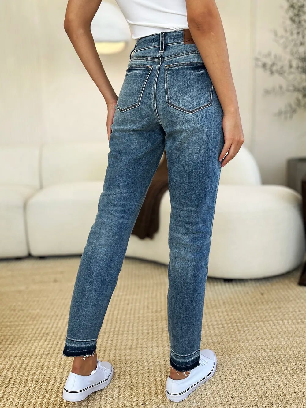 Women Jeans Mid - Rise Release Hem Jeans – Structured Denim | Judy Blue casual outfit boutique fashion - BespokeX Wear