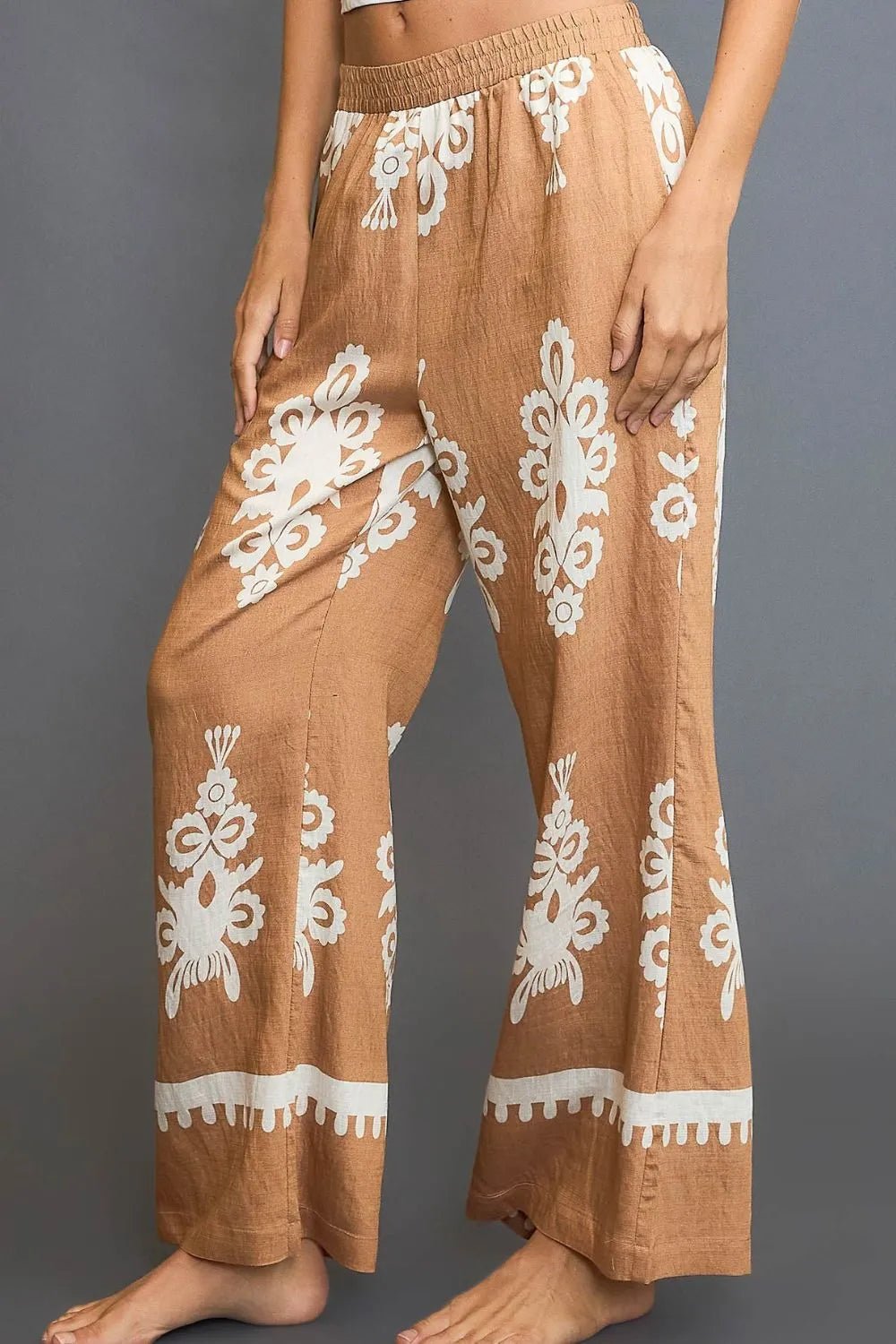 Women Wide Leg Pants Border Print Wide - Leg Pants – Full & Plus Size casual outfit boutique fashion - BespokeX Wear